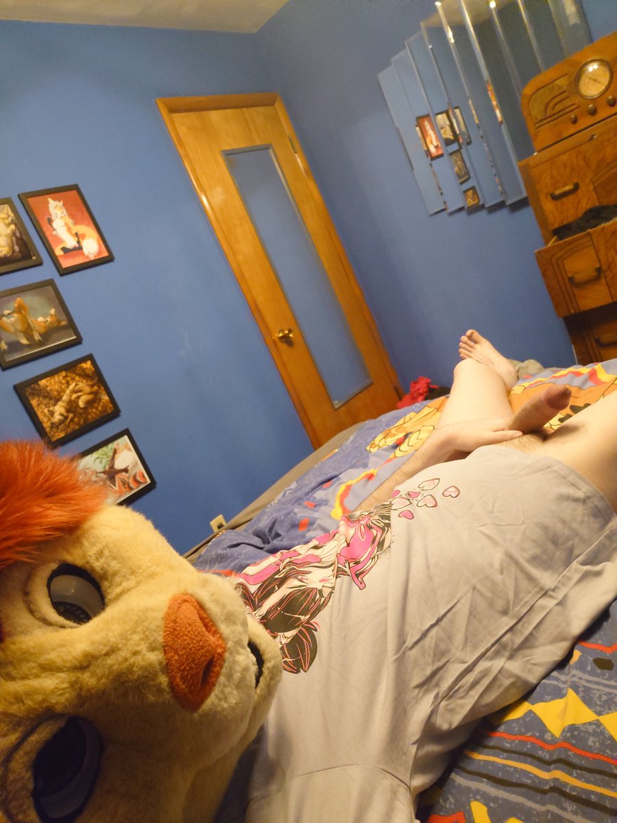 knotsimba's tweet photo. My New Year's resolution is to find more sinners to mess around with <3 https://t.co/uSleu4CEcA