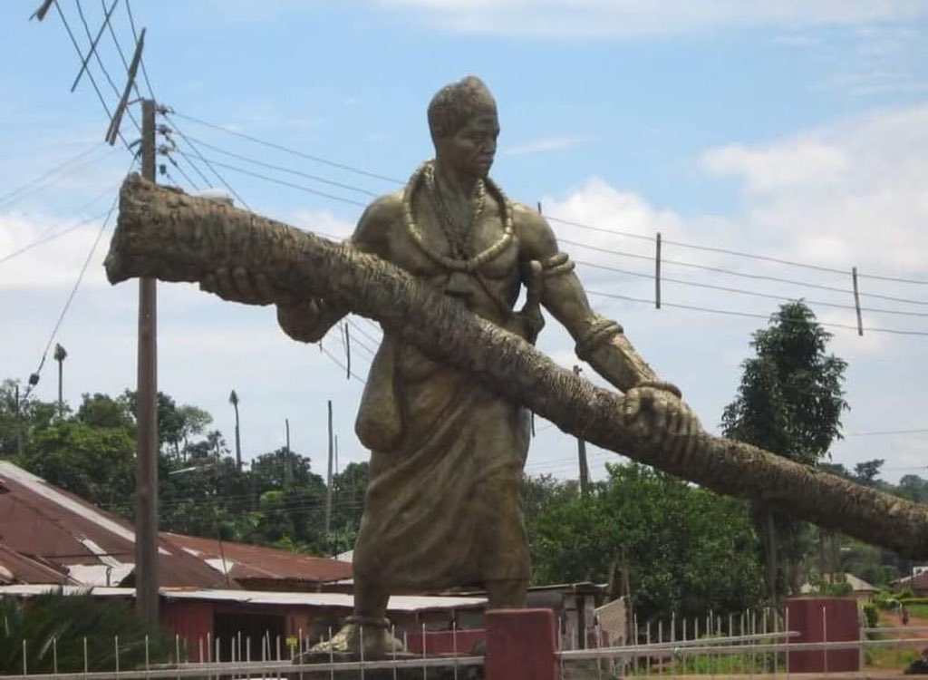 Who is the legendary figure immortalized in this popular Statue in Udo Town
.
.
.
Will be gifting 10 random persons who get the right answer to the Question, 5k in the CS!!!
    Wá Yhá ISELOGBE