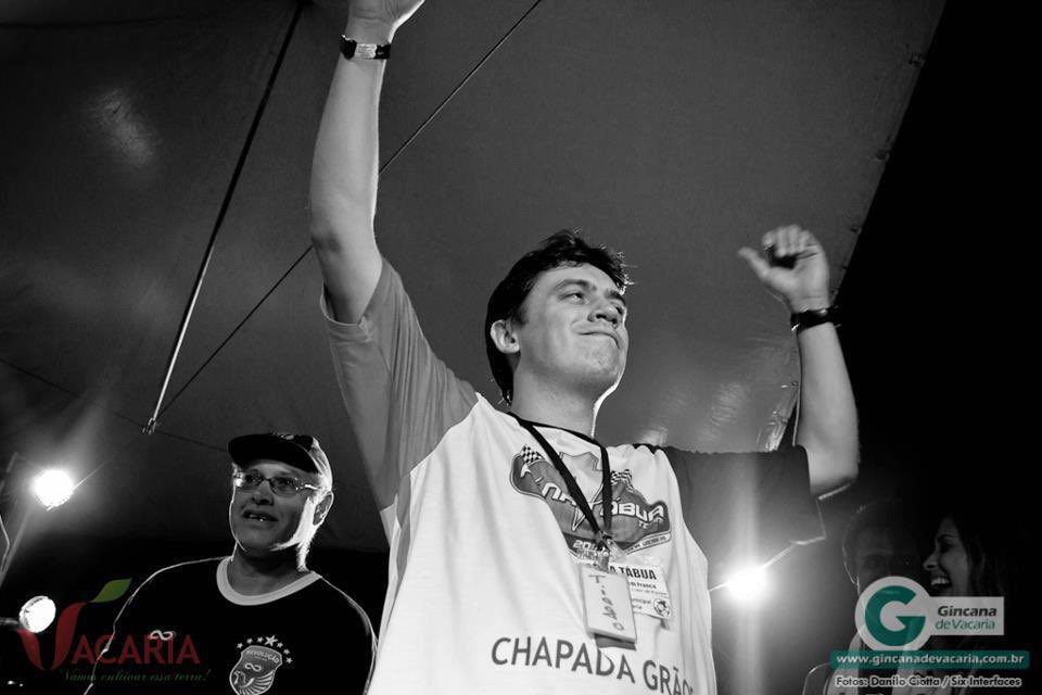 Hoje a Equipe Pé na Tábua lamenta o falecimento do nosso eterno Presidente Tiago Franco. 

As nossas mais sinceras condolências aos entes queridos e amigos.

Que você sinta nosso amor e admiração por ti, aonde quer que esteja.
🖤