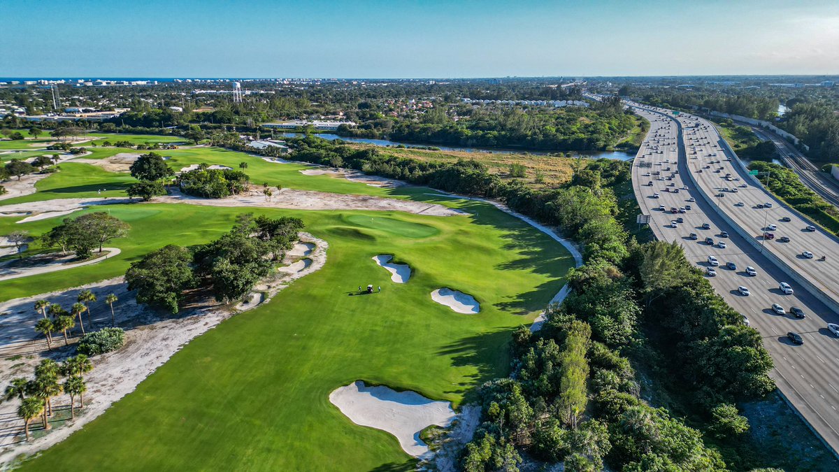 GolfClubAtlas's tweet image. Happy New Year! While most of the Northern Hemisphere is firmly in its offseason, there may be no better time
To head to the southeast. Explore Gil Hanse &amp;amp; Jim Wagner’s The Park, one of the best public facilities in the United States: 

golfclubatlas.com/countries/the-…