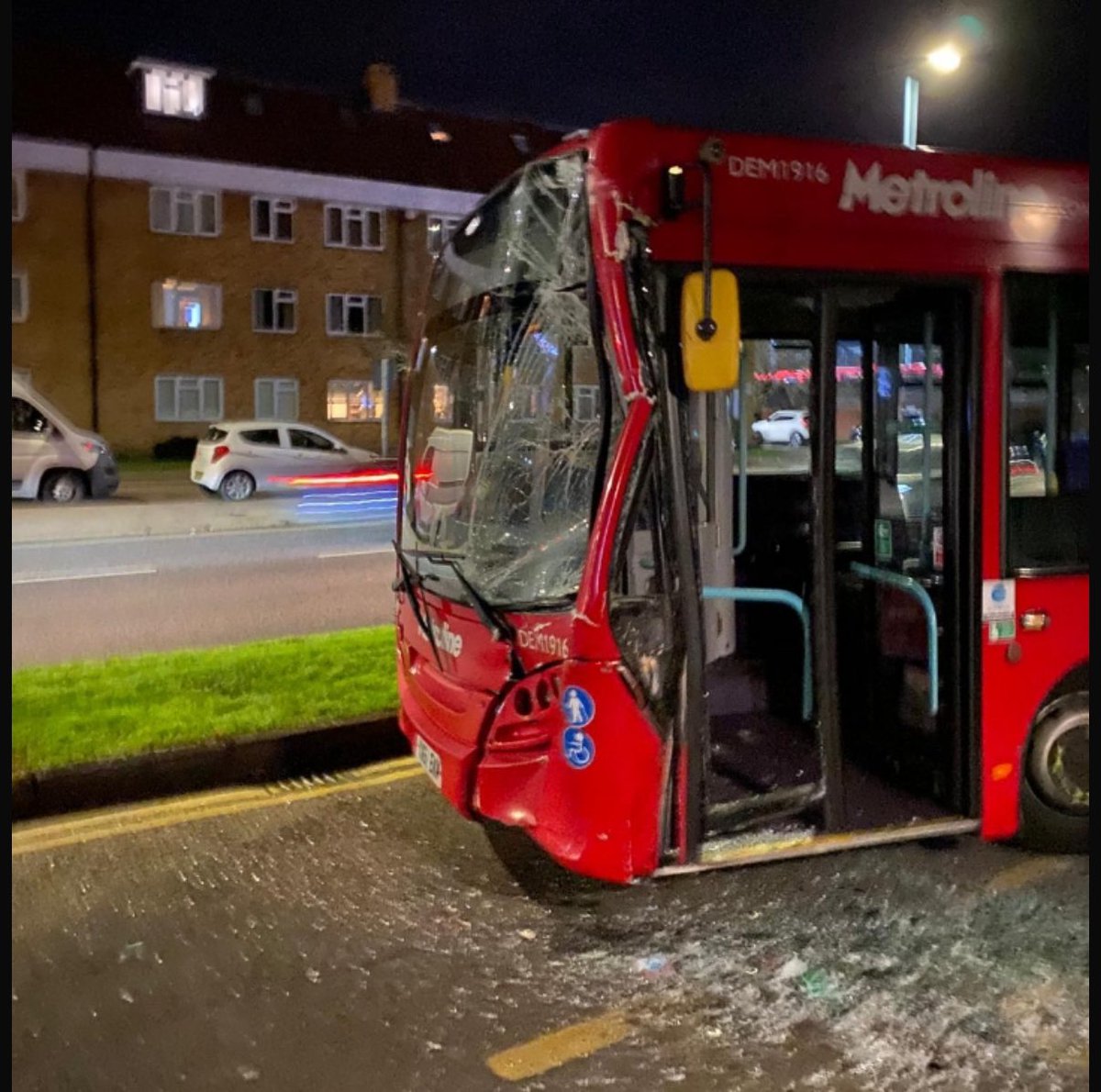BusSafetyRep's tweet photo. New year starts with a bang. Route 1 Operated “world leading” transport of @TfL bus operator (private for profit) @Go_Ahead_London & Metroline Potters Bar Buses. #EndDriverFatigue #BillofRights https://t.co/PMGANDJdBe