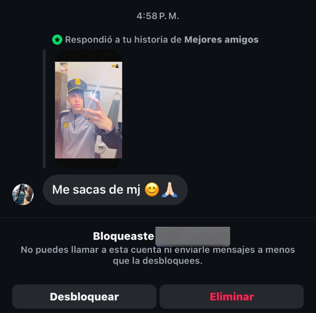 41chinoo's tweet photo. dale gorda puta me rogabas para que te diera bola, le contaste a medio liceo que te vi una historia y ahora me pedís q te saqué de mejores, anda a control de kilos gorda ballena https://t.co/PIJ9EhrK3b