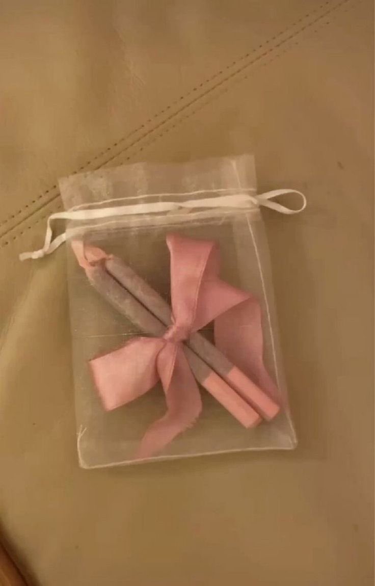Stoner Barbie (@stonersvilla) on Twitter photo 