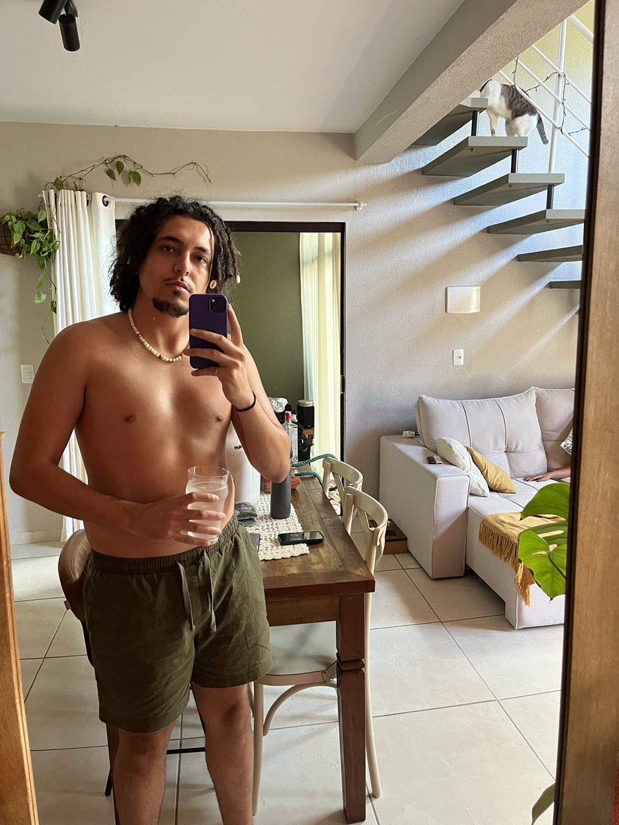 kalebmesmo's tweet photo. Um próximo ano novo aí pra geral https://t.co/JEyf12ugNx