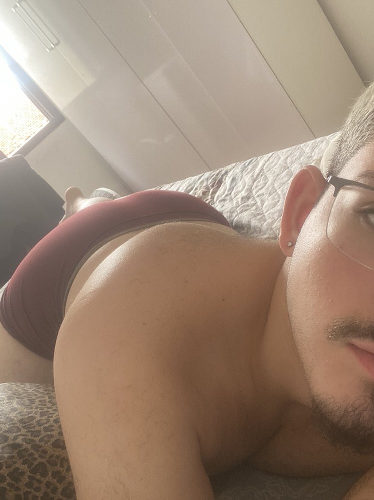 novinho perv tweet media