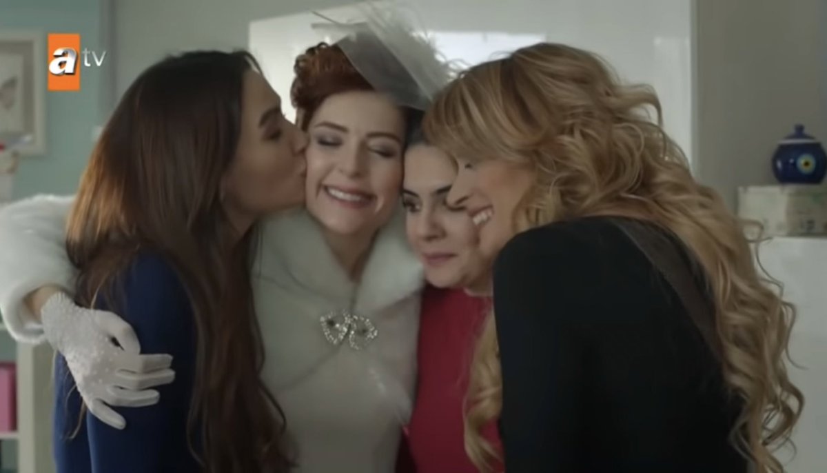eebrulynn's tweet photo. Evli ve Öfkeli  ihtiyacım olan şöyle bir diziii  
#EbruCündübeyoğlu #BirceAkalay #YıldızÇagrıAtiksoy #AyçaErturan #SerkanAltunorak #BurakSevinç https://t.co/ZDnFOGKDC3