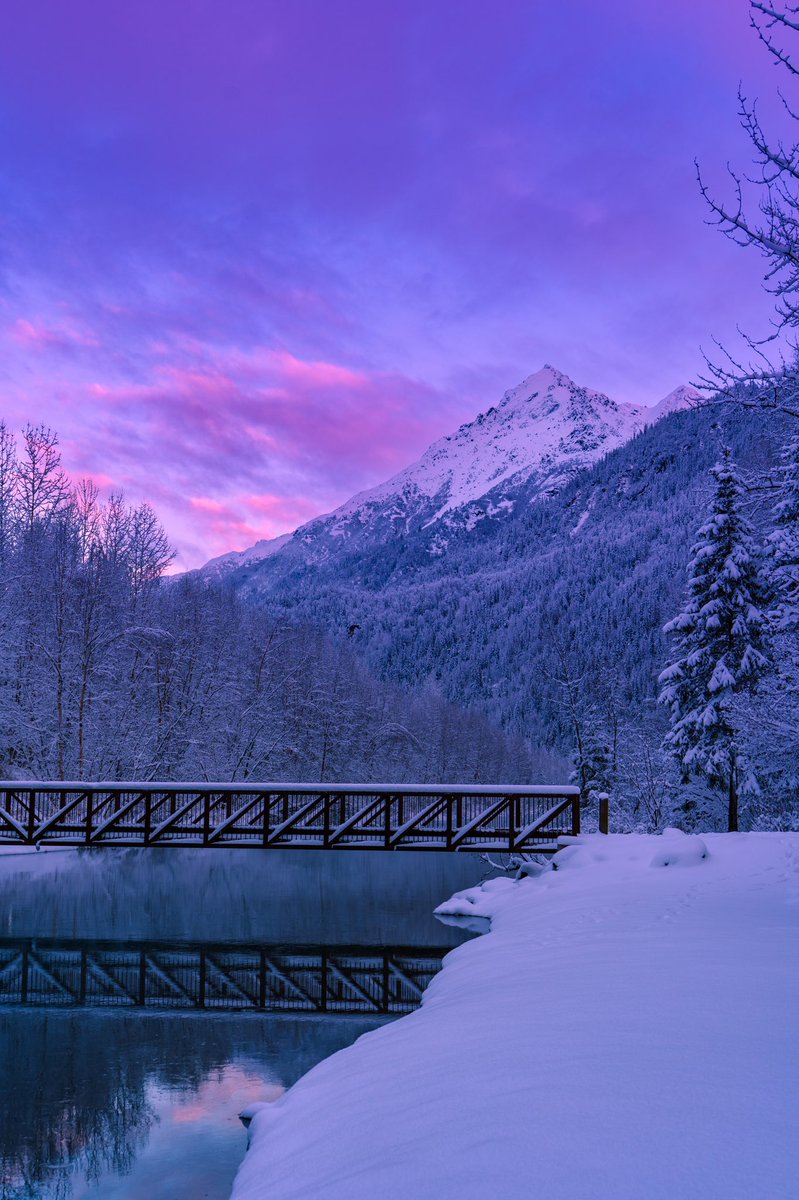 CAMPROBBER_'s tweet photo. Eklutna Tailrace https://t.co/RCSazqCAWg