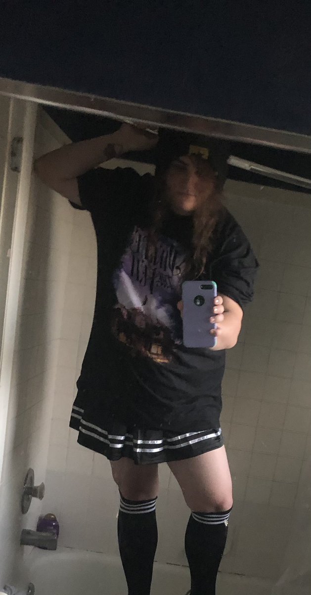 I really need to get a floor mirror and proper lighting but till then have this