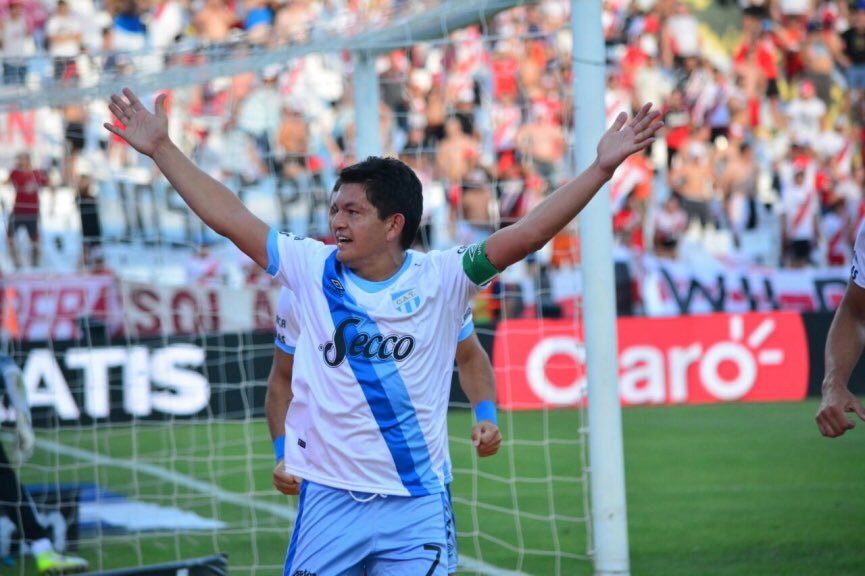 🌟 343 partidos, 132 goles, 3 ascensos (2 siendo el goleador del equipo), máximo goleador en Copas Internacionales...
EL MEJOR JUGADOR DE LA HISTORIA

💙 ¡FELIZ CUMPLEAÑOS LUISMI!