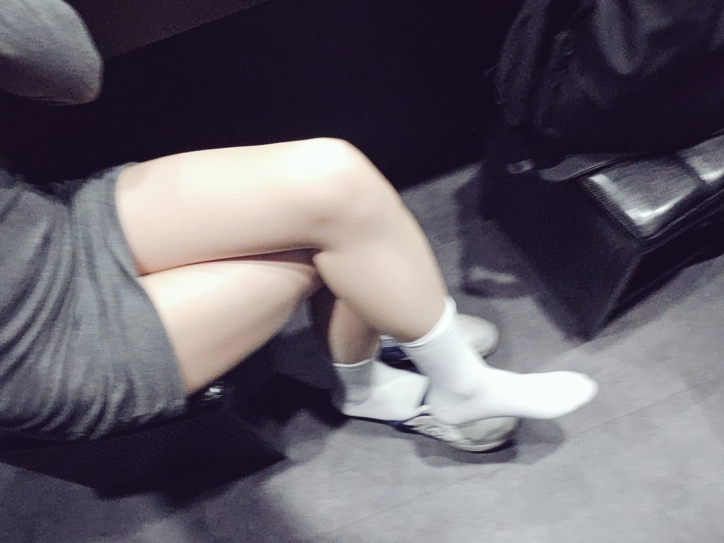 다리가 부어버렸따...
시디바 출근하면서 느낀 장단점
장점 : 이쁜 애기들과 함께 일 할 수 있따
단점 : 사리사욕을 채우고 싶은 충동을 참기 힘들다?
#수원 #레퍼런스 #시디 #시디바