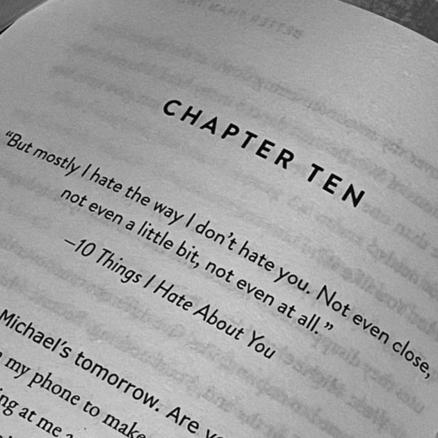 coraliswriting's tweet photo. 10 TIH(L)AY — #JorJae #RedKillerDuo (Jorel/Jae) & #Mutige (Aguiar/Jorge) au
Sem saberem, Jorel e Jae tem um crush recíproco um pelo outro desde que se conheceram, mas Jorel não pode namorar antes de seu irmão mais velho.
Para a sorte deles, Jae é um bom amigo do novo estagiário https://t.co/UlAqntkRlT