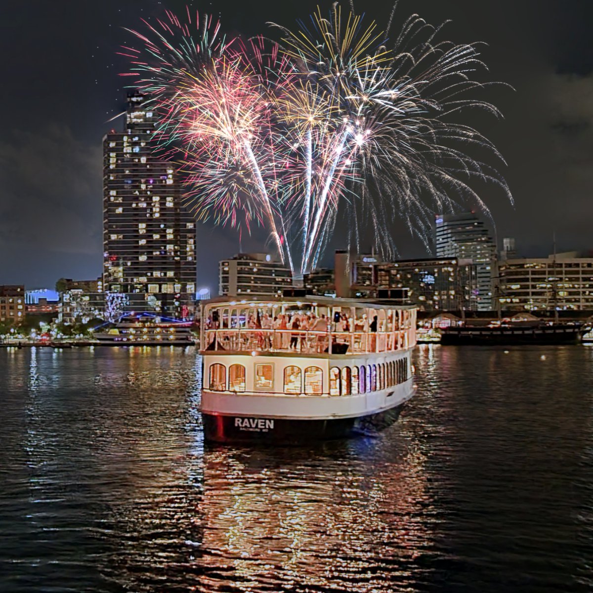 Happy New Year 🥳🎇🥂 

#watermarkjourneys #newyear
