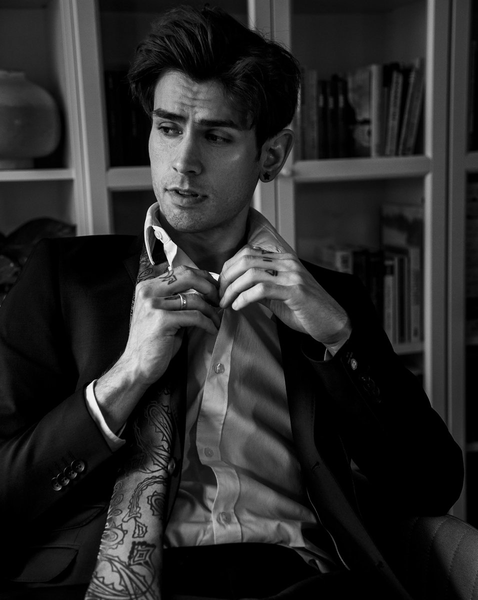 Kostas 🏳️‍🌈 (@kostaaas) on Twitter photo 