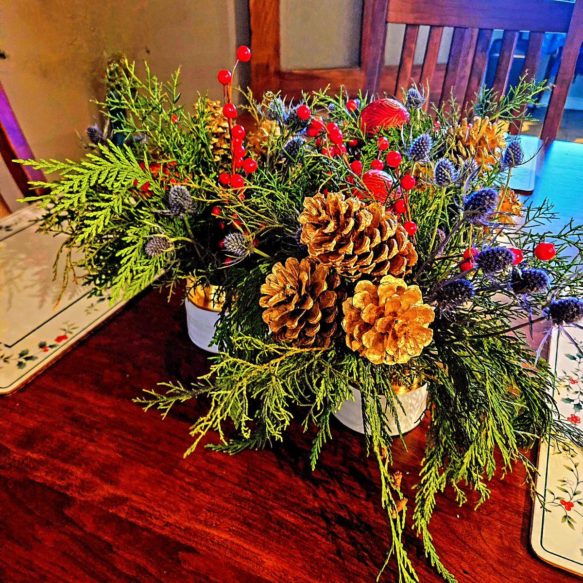 MosesCLE's tweet image. We are mindful of our gratitude for our @BlueBridgeLLC  customers vendors peers staff colleagues &amp;amp; competitors You add much 2 our lives &amp;amp; make us better
All the Best,
bluebridgenetworks.com #datacenterservices #cloudcomputing #AI #dataprotection #compliance #ManagedITServices