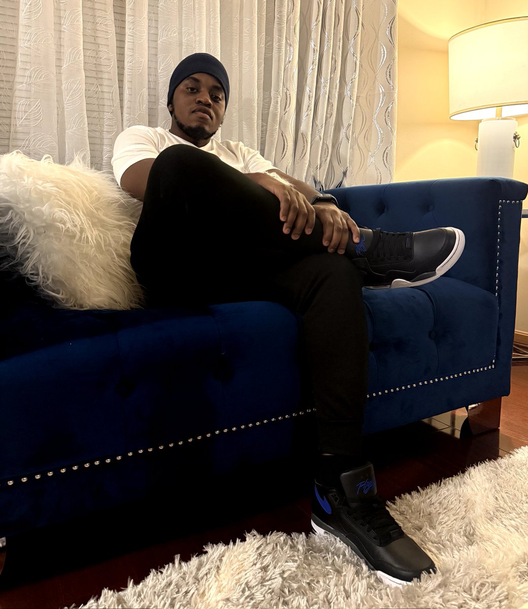 The 10th Album tweet media