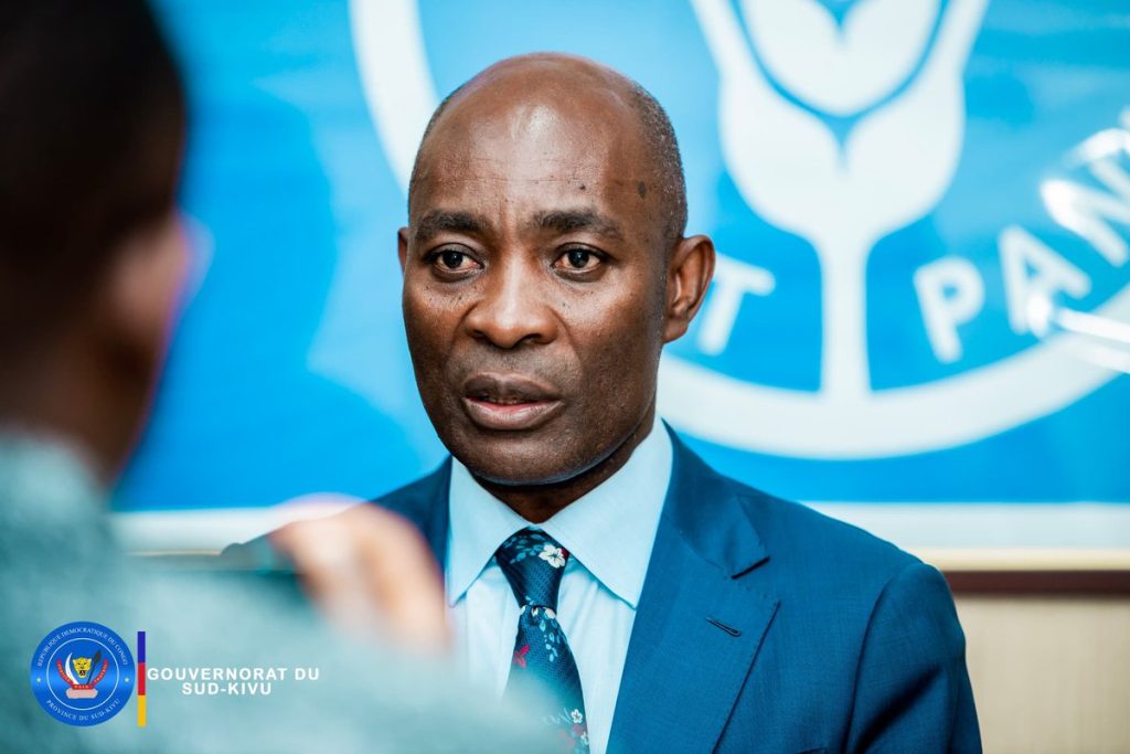 Le #SudKivu franchit un cap !  

Budget 2025 est publié depuis hier.

C'est 823,5 milliards FC 🆚 545,5 milliards en 2024. 

Soit +50,94% pour des projets concrets.

Merci au Gouverneur Jean Jacques PURUSI pour sa vision. 

#Infrastructures cc <a href="/Presidence_RDC/">Présidence RDC 🇨🇩</a> <a href="/PrimatureRDC/">Primature de la République Démocratique du Congo</a>