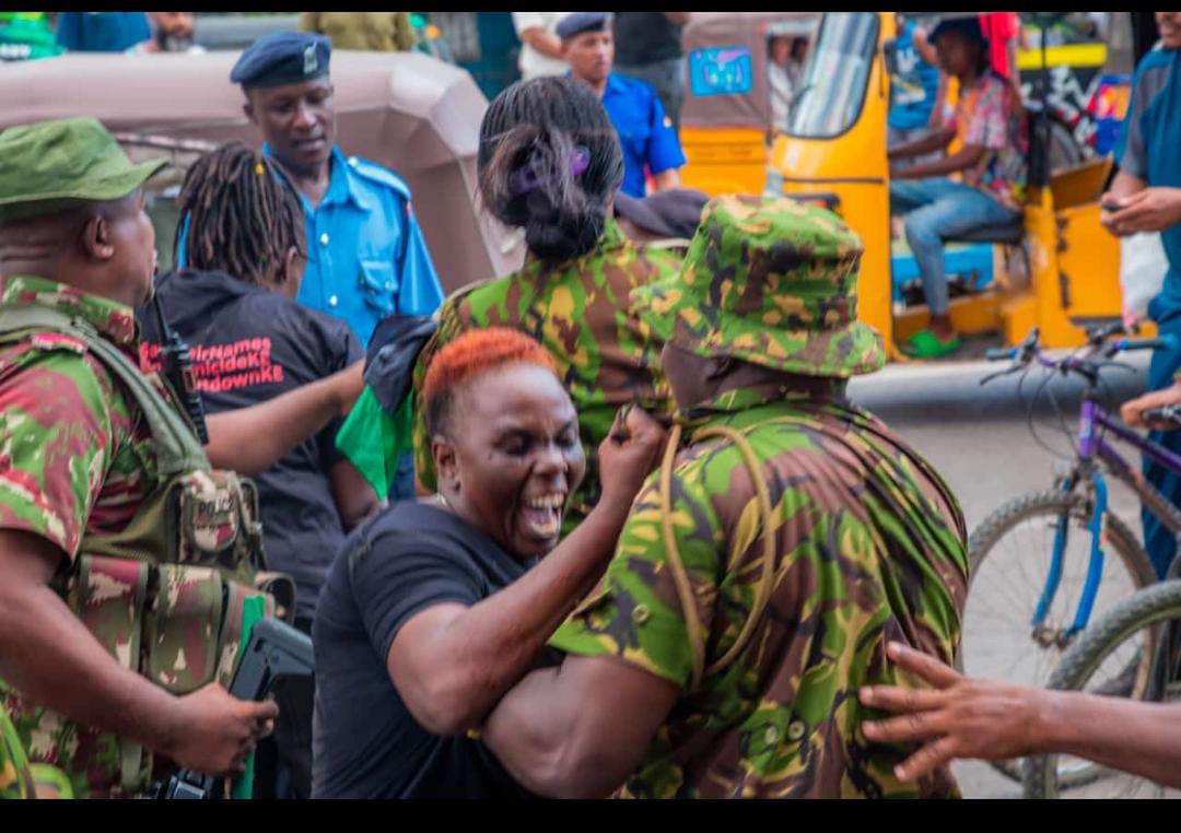 Self Defence 

<a href="/lilian_muthike/">Mimi tu</a> at it with chinkororo Murkomen guys.
The struggle is on. We are crossing over to Freedom

<a href="/harietmuganda16/">Harriette Mugandah</a> <a href="/Honeyfarsafi/">Hanifa 🇵🇸 🇵🇸</a> <a href="/_James041/">I am Chege</a> <a href="/_RichardOnyonka/">Richard Onyonka</a> <a href="/jumaf3/">Juma G 🇰🇪</a> <a href="/HakiKNCHR/">KNCHR</a> <a href="/bonifacemwangi/">The People’s President</a> <a href="/IPOA_KE/">IPOA</a> <a href="/DefendersKE/">@Defenders Coalition 🇰🇪</a> <a href="/DrRoselynAkombe/">Dr. Roselyn Akombe</a> <a href="/AmnestyKenya/">Amnesty Kenya</a> <a href="/jumaf3/">Juma G 🇰🇪</a>