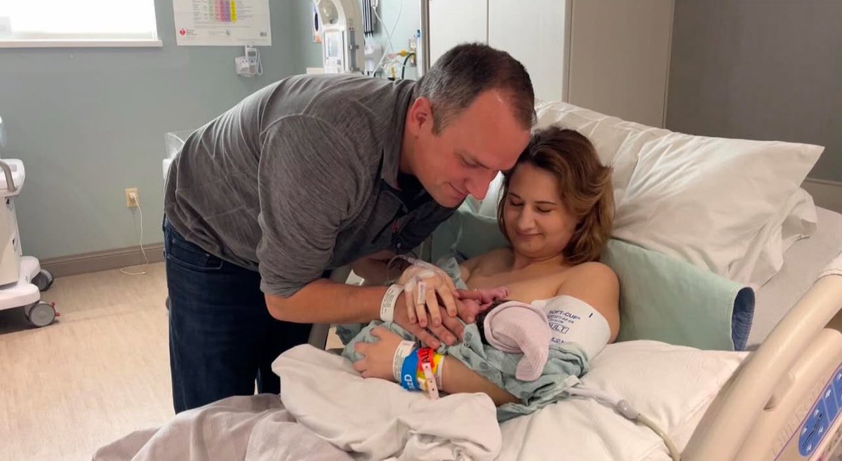 PopBase's tweet image. Gypsy Rose Blanchard shares that she gave birth to her first child on the 1-year anniversary of her prison release. (Dec. 28)