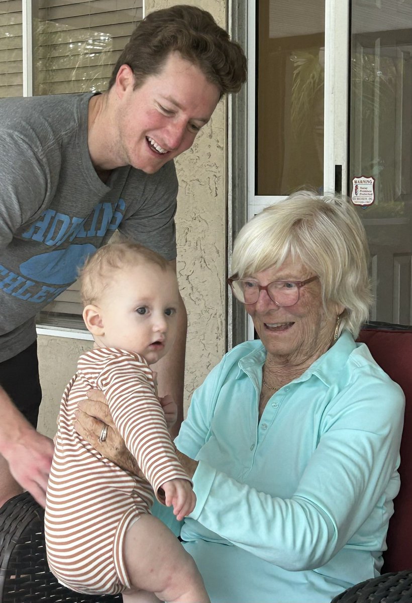 Jeff Hache tweet media