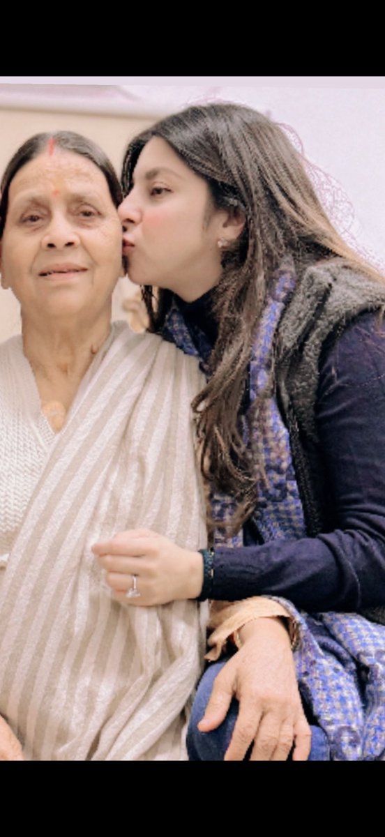 My Universe 🌏♥️🧿
<a href="/laluprasadrjd/">Lalu Prasad Yadav</a> 
<a href="/RabriDeviRJD/">Rabri Devi</a> 
#HappyNewYear2025