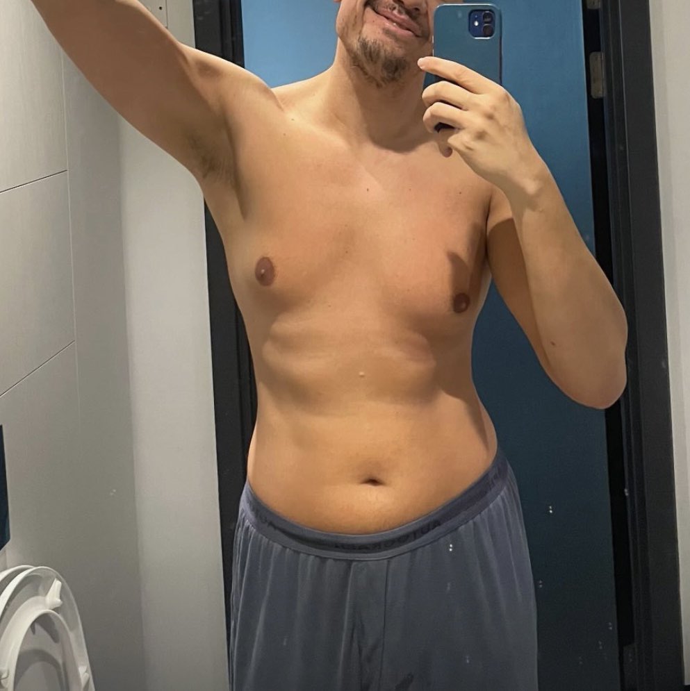 London based athletic #chaser looking for #chub #superchub , DM me 😝