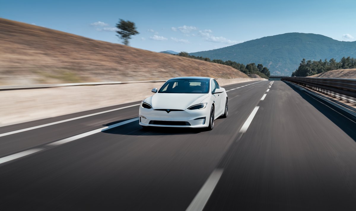 SawyerMerritt's tweet image. Tesla is still offering free lifetime Supercharging for those who purchase or lease a new Model S in the U.S.