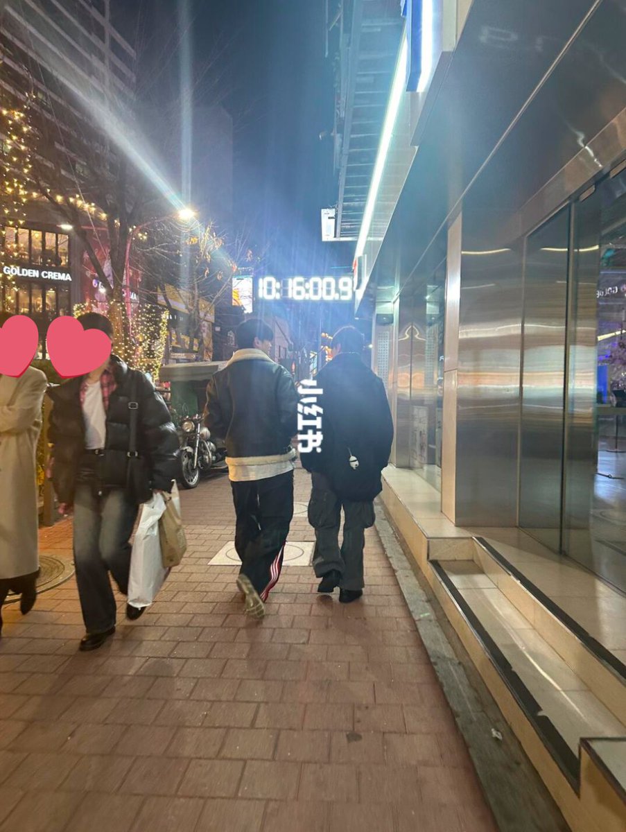 du27oy's tweet photo. 쭌넹 목격담 사진 떴다!!! 나 쭌넹 때문에 진짜 미치겠어… 왜 자꾸 데이트를 하시는거예요 https://t.co/1CTAxyHNoc