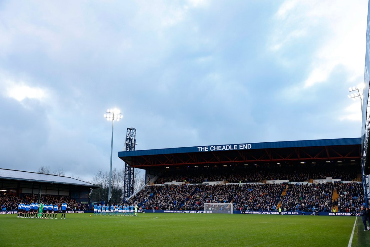 ATTENDANCE | 10,528 (1,213 away fans). It's a new record attendance for an all-seater Edgeley Park 👏👏

#StockportCounty