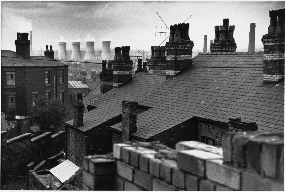 Bertrom's tweet image. Cooling towers in photography.

Michael Kenna, ‘Ratcliffe Power Station, Study 26, Nottinghamshire, England’.
1986.

John Davies, ‘Agecroft Power Station’, 1983.

Shirley Baker, ‘Cooling towers through the rooftops’, Salford, 1962.

Marc Riboud, Leeds,
1953.