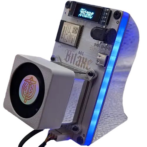 TheSoloMiningCo's tweet photo. The Bitaxe Gamma "Angel's Share" Edition.

White Bitaxe Gamma.
White BitHalo with rear power entry.
Polished "Bitchin Sink'".
Polished CNC Milled Aluminium Stands.
Black Magic ultra silent fan.
Sexy AF.

Weighs 235g (1/2lb in freedom units). 
#bitaxe 

https://t.co/UHx9xfshHN https://t.co/uqx7qqC3xR