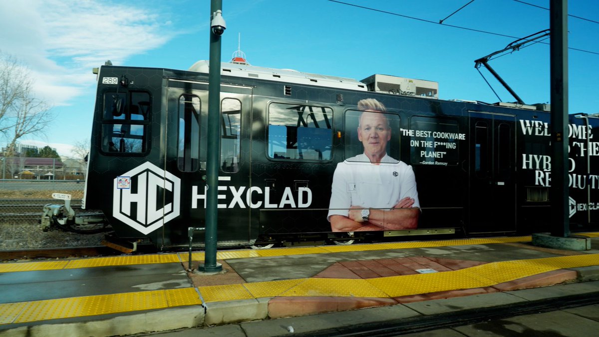 Best OOH creative last week— via OOH Today 

Full article: oohtoday.com/ooh-best-creat…
—-
Sign up for our newsletter at lnkd.in/gjuTaBSJ to stay up to date on the release of new materials!