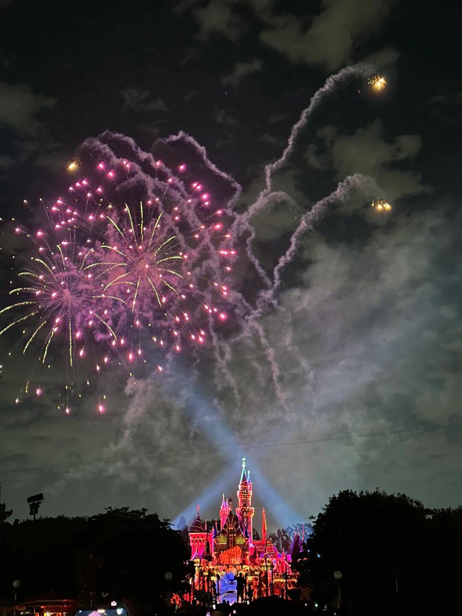 New Year, same vibes, bigger goals! 💪✨