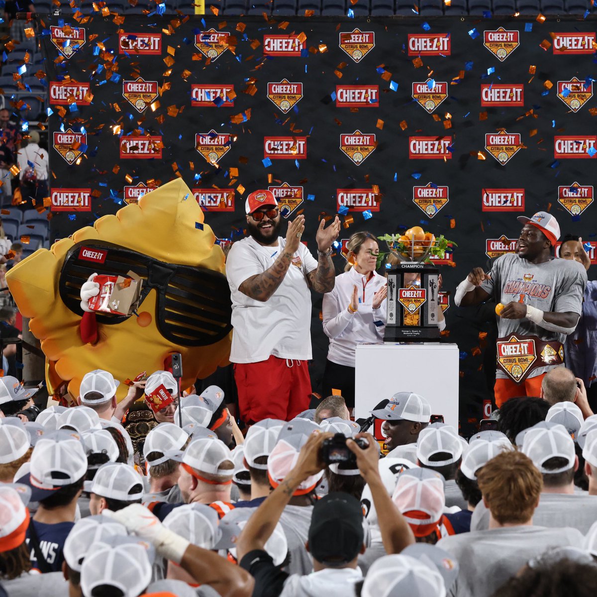 Ended 2024 the same way we started it—by crowning new Cheez-It Citrus Bowl champs!