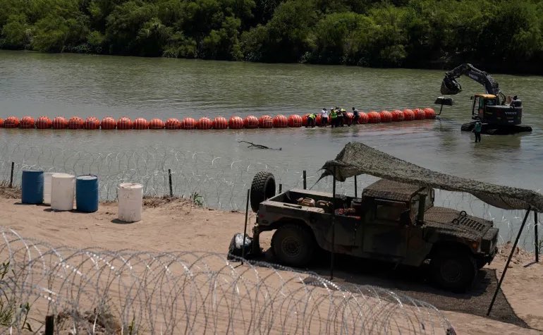 EndWokeness's tweet image. This administration did not fail to secure the border. They deliberately opened it. IT WAS TREASON. 

94 executive orders to open the border.
Border wall sold off for just $5 a piece.
Razor wire fences forcibly removed. 
AZ&apos;s shipping crate wall removed.
Sued to remove TX&apos;s river…