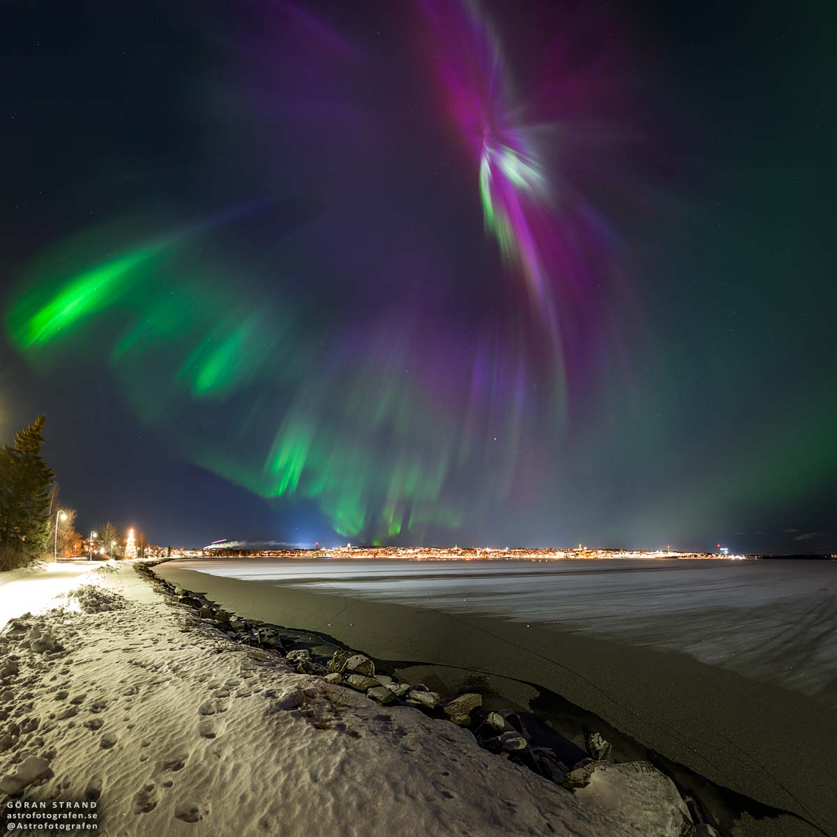 Beautiful Northern Lights over the city of Östersund, Sweden, taken 1 hour ago. Looks like we're in for a spectacular night.

Nikon Z9 with Nikon Z 14-24mm f/2,8 S

astrofotografen.se

<a href="/NikonEurope/">NikonEurope</a> #NorthernLights #Aurora