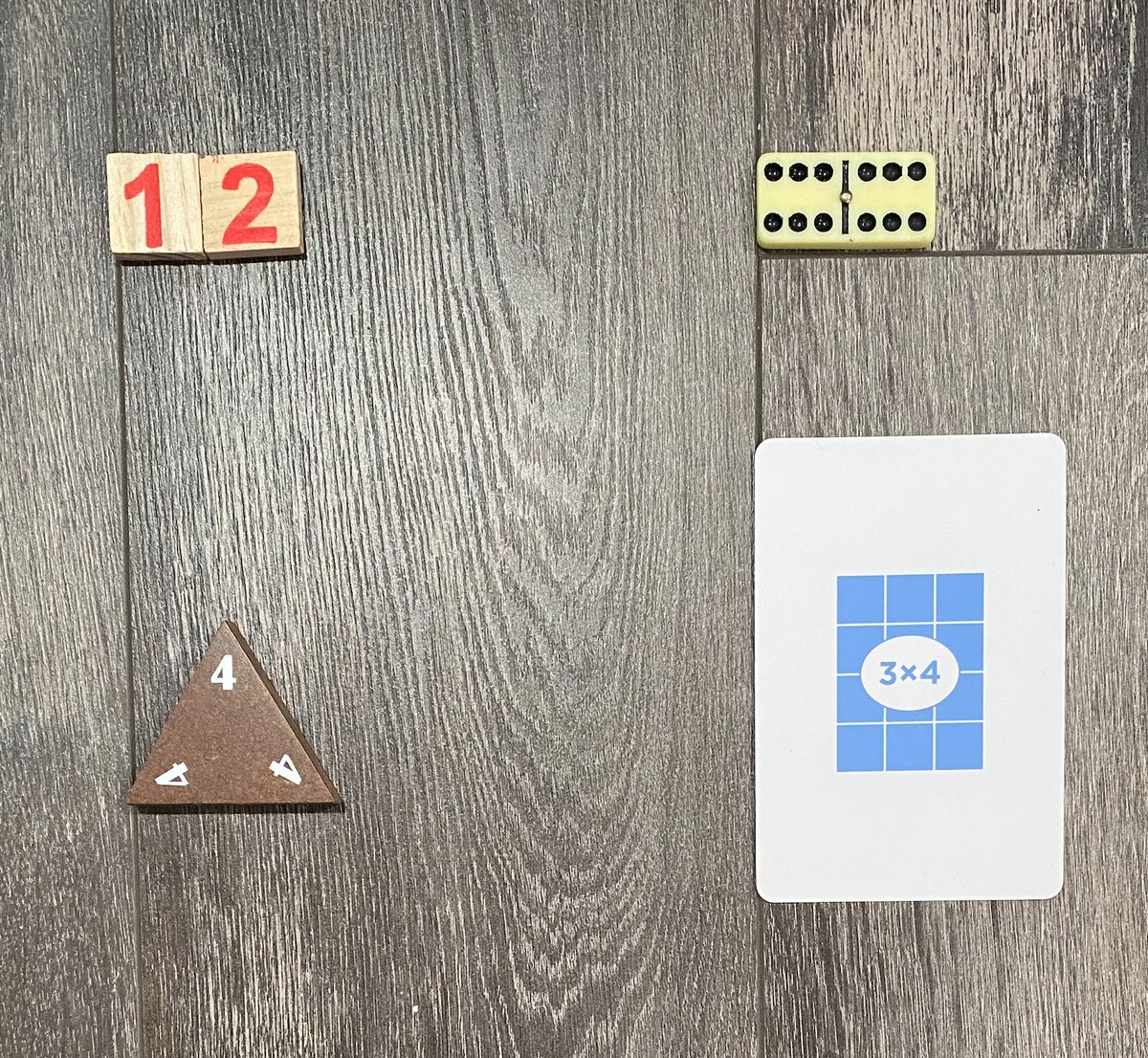 MrValencia24's tweet image. Happy New Year #MathPlay🧮 Friends!! Let&apos;s start 2025 with a Which One Doesn&apos;t Belong?🤔 #WODB

#ITeachMath #MTBoS #ElemMathChat #MathIsFun #STEM #Math