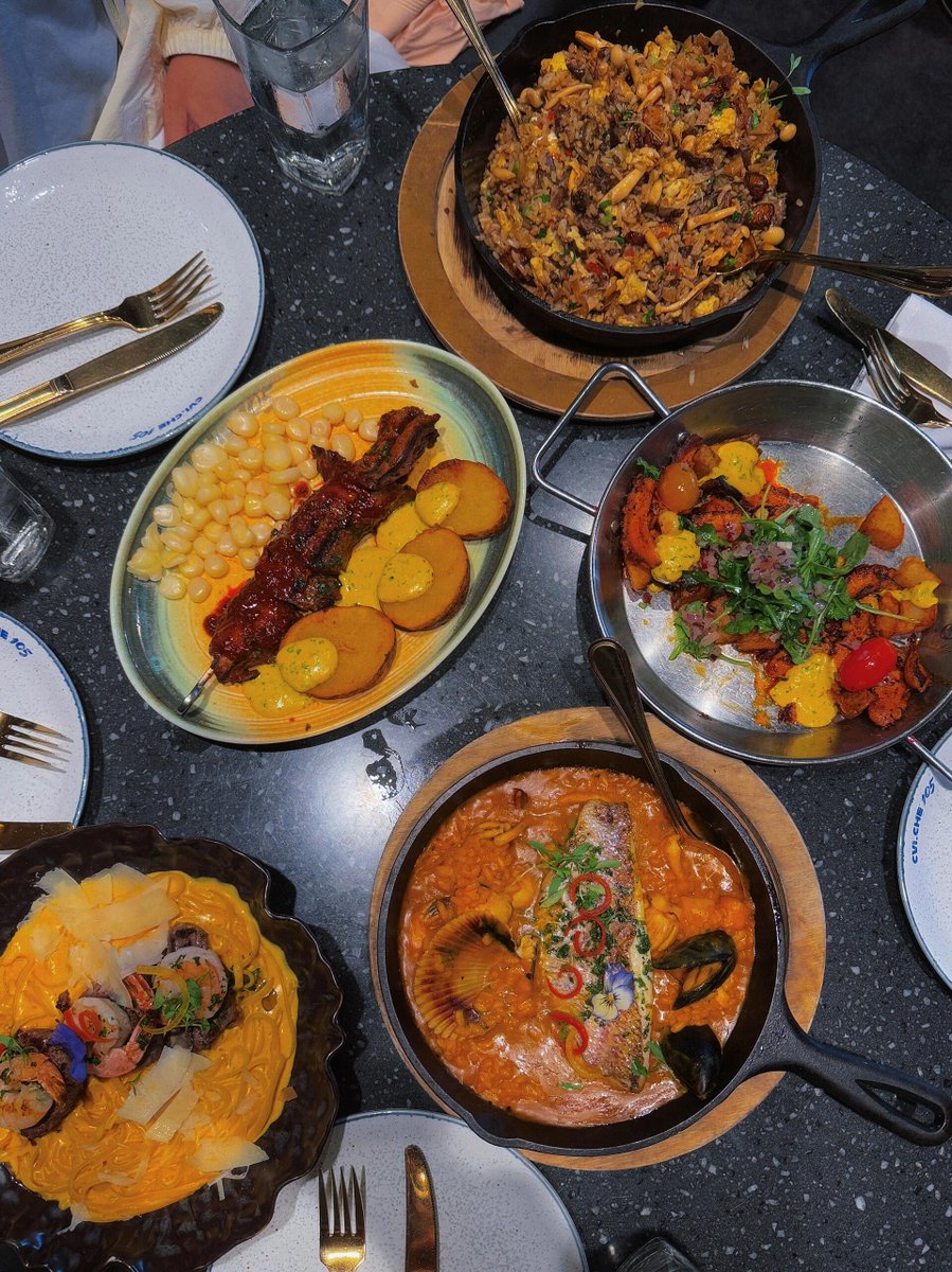 BasiaOnly's tweet image. Surprisingly good Peruvian food! This is my first time eating it and I didn't expect it to be so delicious。