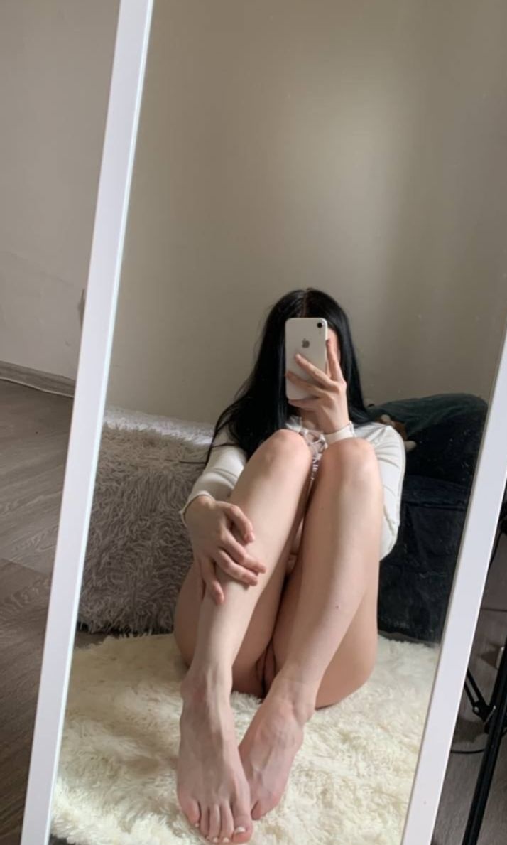 cukrowamaja's tweet photo. Like💓 + retweet🤍 = wstawiam z rozłożonymi nogami❤️ https://t.co/Ozt4HomXG5