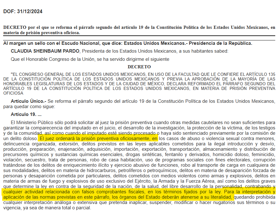 adrianahumada_'s tweet photo. 🚨Se publicó ayer en el Diario Oficial la Reforma Constitucional relativa a la "Prisión Preventiva Oficiosa".

En materia fiscal, se incluye en el catálogo de delitos que ameritan PPO "cualquier actividad relacionada con falsos comprobantes fiscales".

Lo hemos dicho hasta el cansancio, y lo veremos más de una vez en sentencias absolutorias. Repitan conmigo: 

👉 NO SE UTILIZAN "FALSOS" COMPROBANTES FISCALES, SI NO REALES QUE AMPARAN OPERACIONES SIMULADAS. 

Parece lo mismo, pero no es lo mismo ya que la Ley penal, al igual que la fiscal, es de aplicación estricta, es decir, no opera la analogía o mayoría de razón. 

Para colmo, la propia Constitución ordena que en la interpretación y aplicación de dicha norma punitiva los órganos del Estado deben atenerse a su literalidad. 

La intención es más que buena, la técnica legislativa no es mala, sino pésima.

Al tiempo...