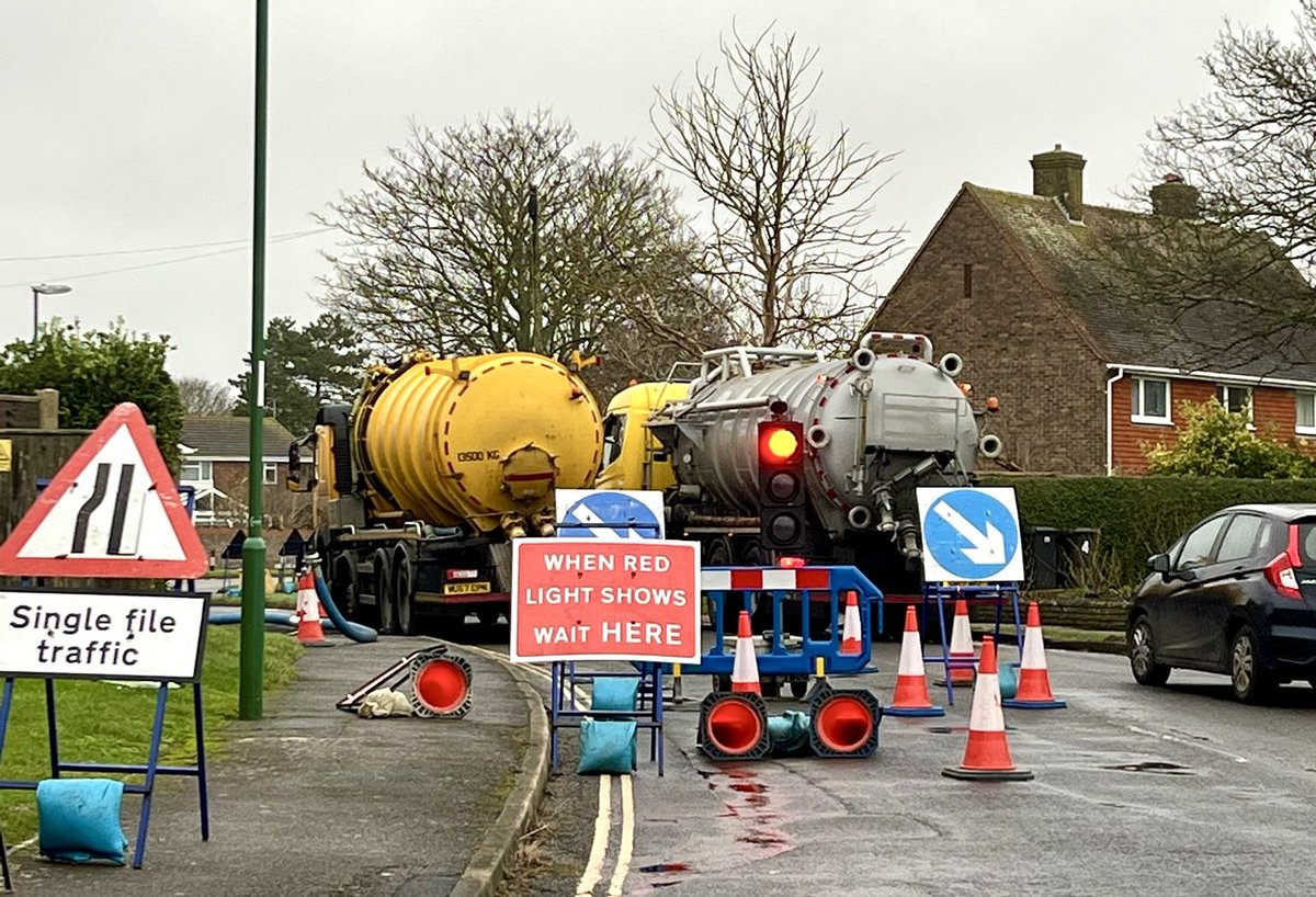 eddie mitchell tweet media