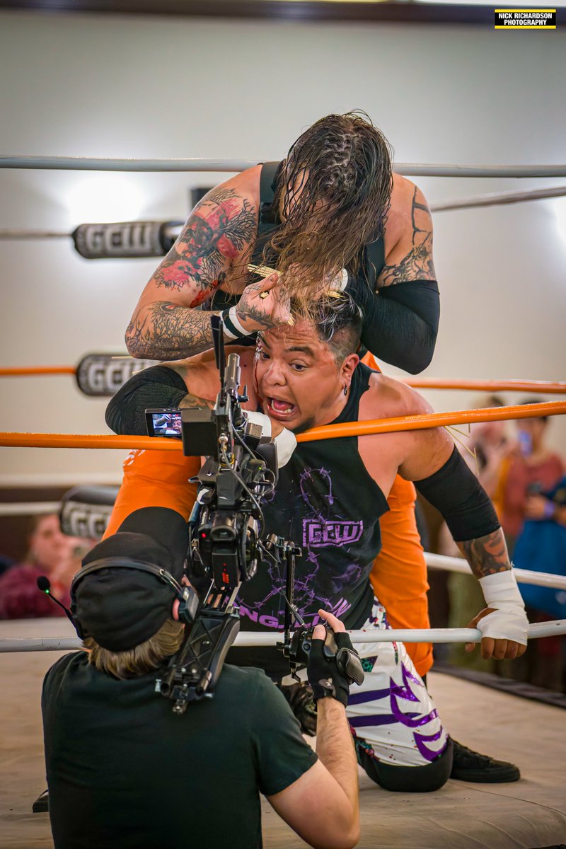 NickNrichard's tweet photo. @CharlesMas0n Photos from New Year’s Eve GCW Show “Til Infinity” at The Mecca
@GCWrestling_
#GCW
#GCWInfinity
@GPWProductions killing it as always. Well, Lucas was not too sure about the other guy. https://t.co/YYeUceg4I3