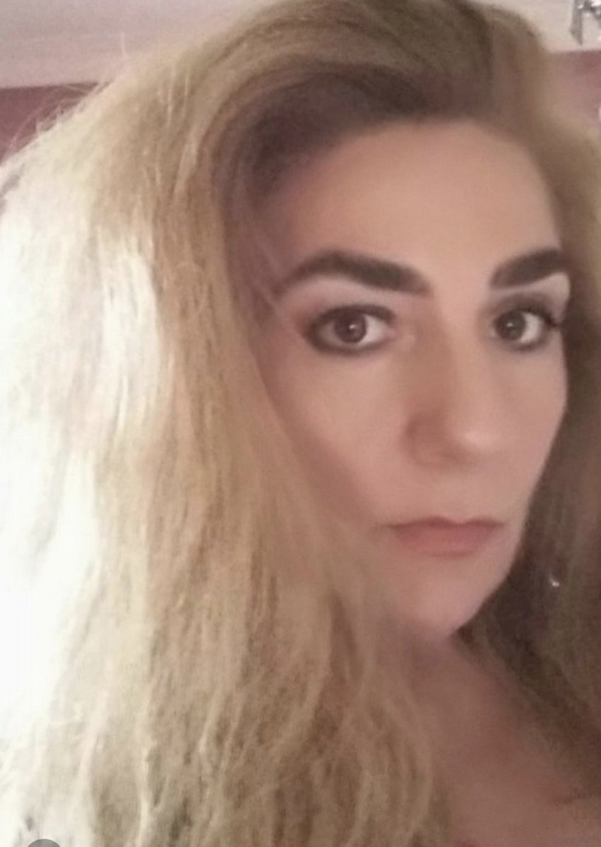 Yağmurla rüzgarlarla dostta olduk sorun değil merhem elde ama yara içerde derinlerde...