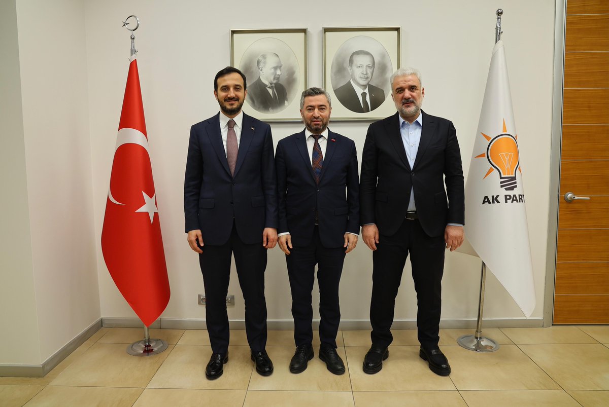 AK Parti İstanbul (@akpartiistanbul) on Twitter photo Cumhurbaşkanımız Sayın Recep Tayyip Erdoğan’ın tensipleriyle, Kağıthane Olağan İlçe Kongremizde İlçe Başkan Adayımız olarak belirlenen Sayın Erkan Yıldırım’ı (<a href="/erkanyildirim76/">Erkan Yıldırım</a>) tebrik eder, kendisine ve seçilecek yeni ilçe yönetimimize başarılar dileriz.
Bugüne kadar İlçe Cumhurbaşkanımız Sayın Recep Tayyip Erdoğan’ın tensipleriyle, Kağıthane Olağan İlçe Kongremizde İlçe Başkan Adayımız olarak belirlenen Sayın Erkan Yıldırım’ı (<a href="/erkanyildirim76/">Erkan Yıldırım</a>) tebrik eder, kendisine ve seçilecek yeni ilçe yönetimimize başarılar dileriz.
Bugüne kadar İlçe