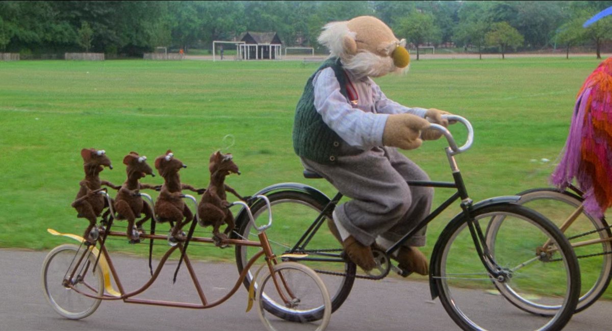One Muppetational Shot tweet media