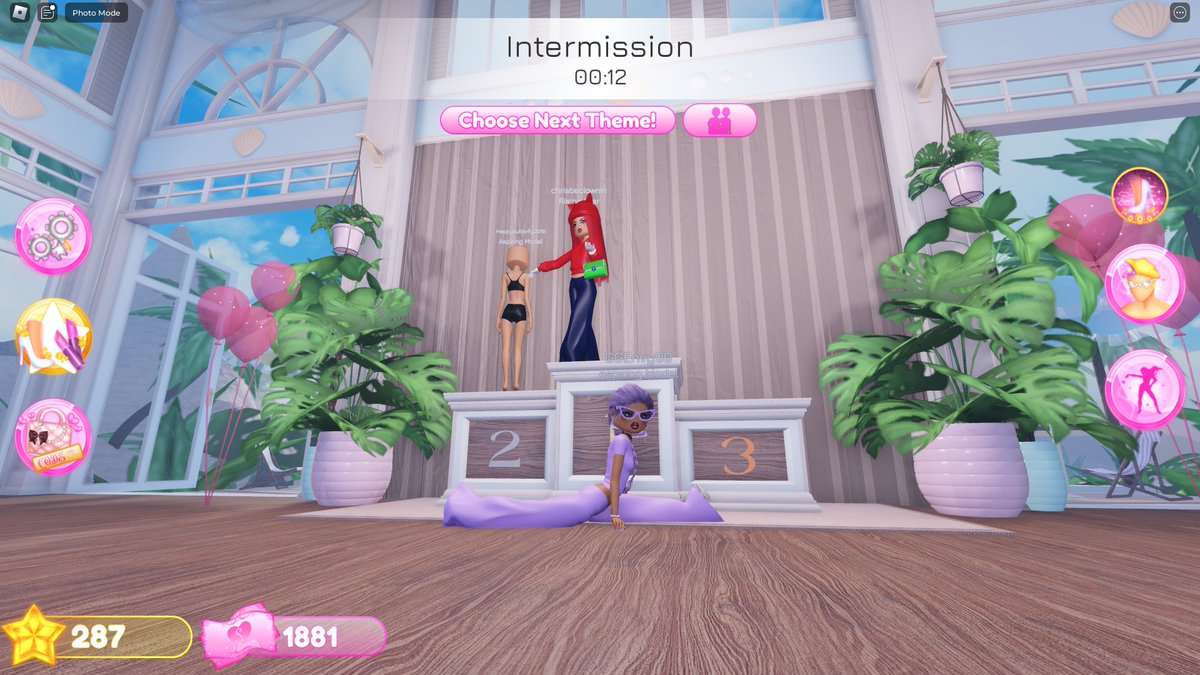GG__Envy's tweet photo. Some fits from DTI 

Finally cleaning out my pc space 

#DTI #DressToImpress #ROBLOX https://t.co/SuwEVTmfdw