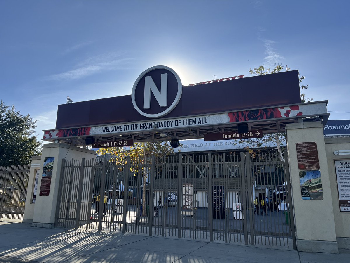 Nick Koop (@nkoop) on Twitter photo Happy New Year from Pasadena!
With <a href="/waynecookucla/">Wayne Cook</a> and Matt Stevens for Game Day at the Rose Bowl from 10-1 on <a href="/AM570LASports/">AM 570 LA Sports</a>. Happy New Year from Pasadena!
With <a href="/waynecookucla/">Wayne Cook</a> and Matt Stevens for Game Day at the Rose Bowl from 10-1 on <a href="/AM570LASports/">AM 570 LA Sports</a>.