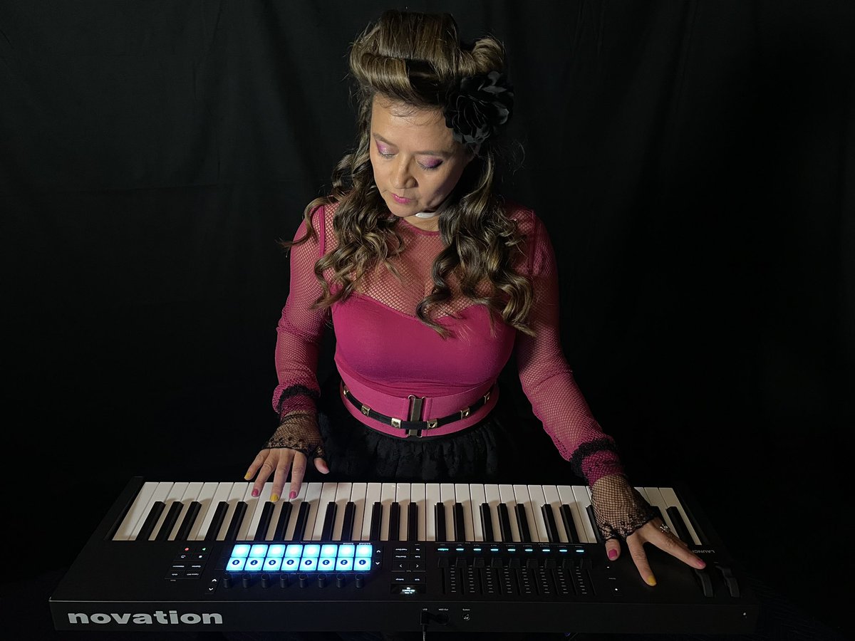 New Year, New Music video for <a href="/LeisureTwins/">Leisure Twins</a>.