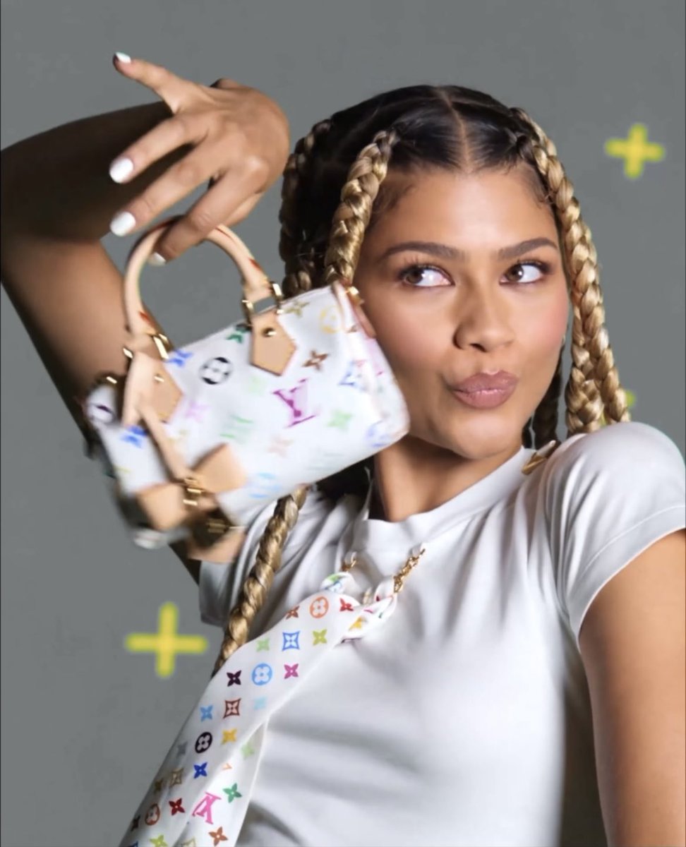 newly released behind the scenes photos of @Zendaya 's lv campaign