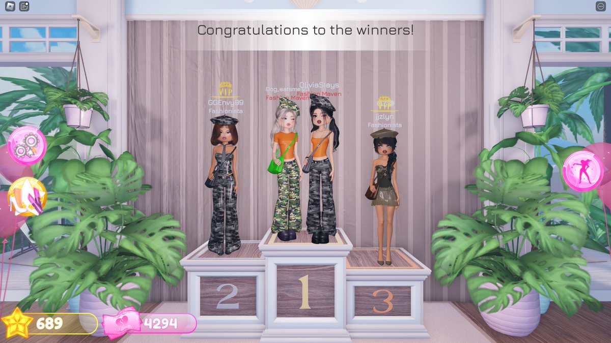 GG__Envy's tweet photo. DTI fits

#DTI #DressToImpress #ROBLOX https://t.co/G5B0YWCJBX
