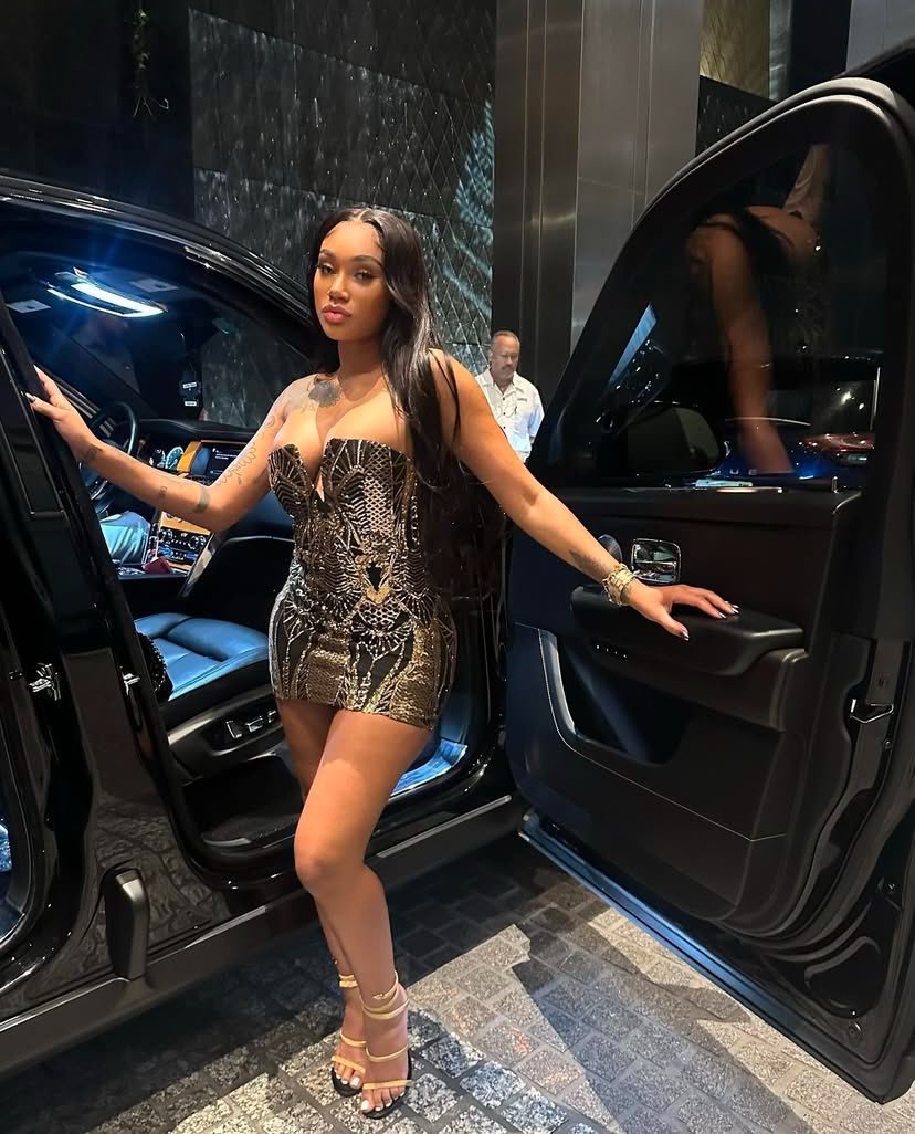 Janiameshellcurls tweet media